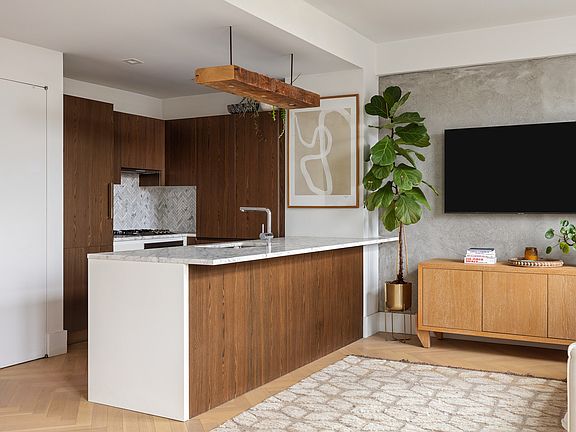 3rd image of 100 Avenue A #6C