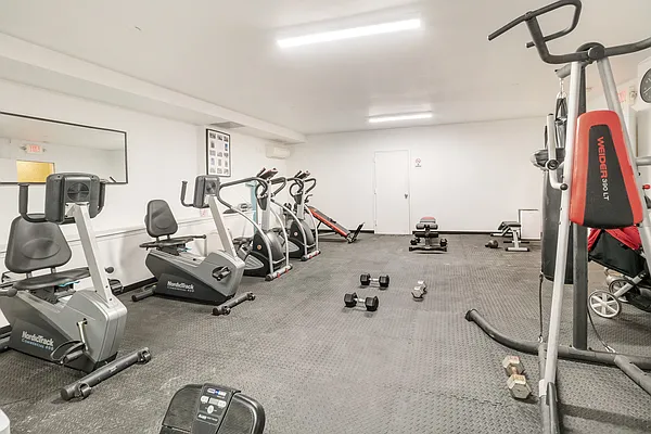 Rented by Compass | media 28