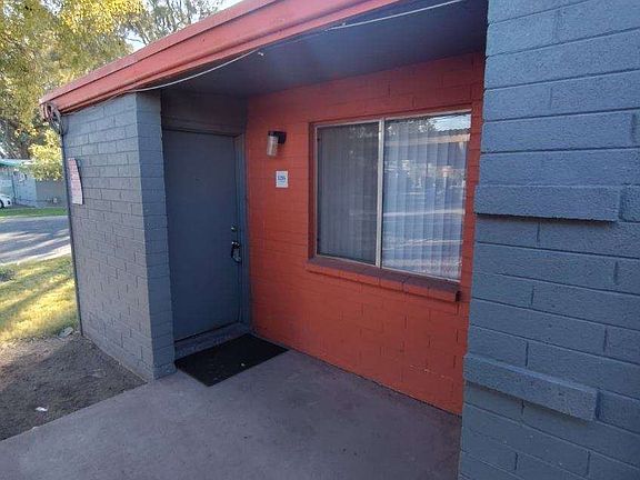 4th image of 909 S Mariana St #1216