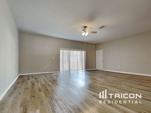 2nd image of 27034 Coral Springs Dr