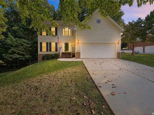 3534 Terrault Dr, Greensboro, NC 27410