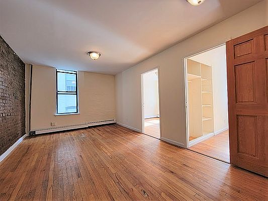 1st image of 18 E 105th St APT 10