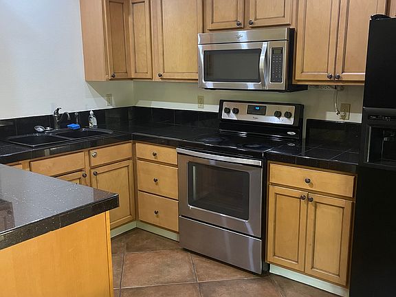 3rd image of 18140 Arbor Ct