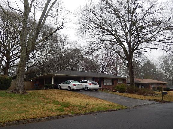 3rd image of 479 Jo Ann Dr SE
