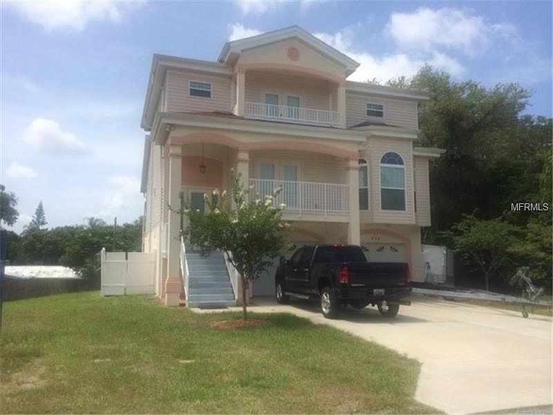 1st image of 516 Magnolia Ave