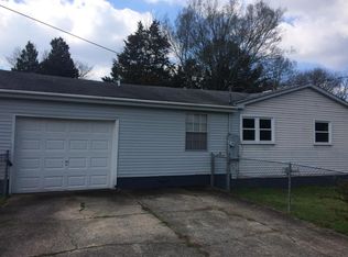 196 McDonald Dr, Rossville, GA 30741