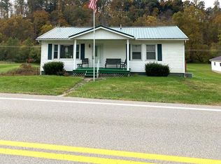 1084 Middle Island Rd, Middlebourne, WV 26149