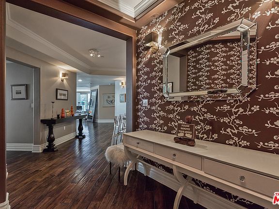 2nd image of 1530 Camden Ave APT 203