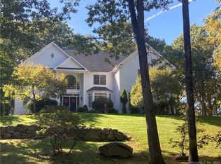 951 N Park Ave Extension, Redding, CT 06896