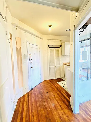 Sold by Stephen P. Wald | media 4