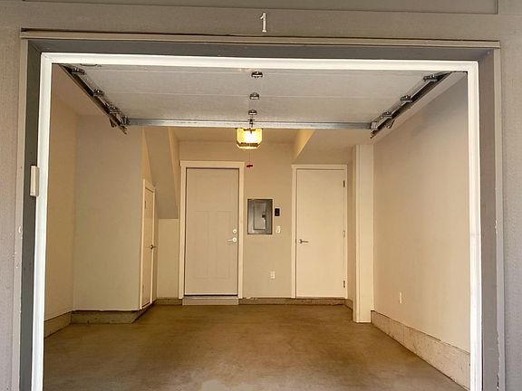 3rd image of 4588 Dubbert St #2