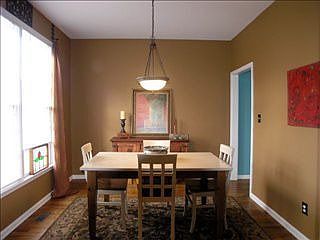 2nd image of 345 Laurel Glen Xing