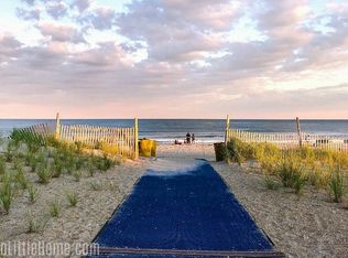 193 Beach 122nd St #1, Rockaway Park, NY 11694