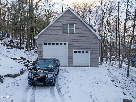 4th image of 413 Lakeside Dr