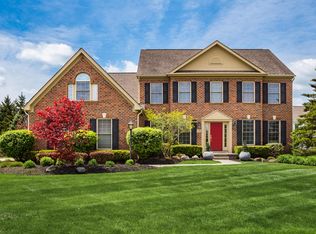 5526 Little Leaf Ln, Westerville, OH 43082