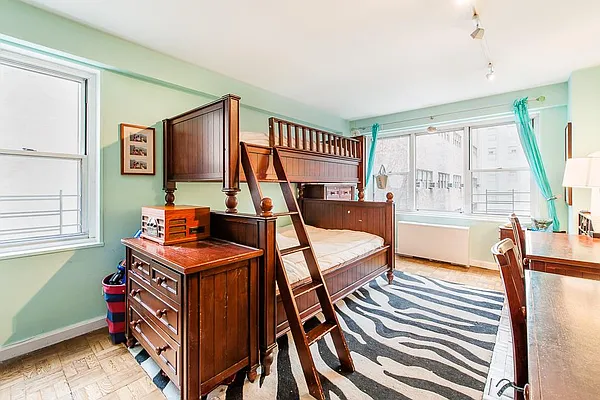 Sold by Corcoran | media 12