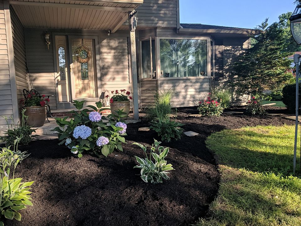 1st image of 8045 Brookville Cir