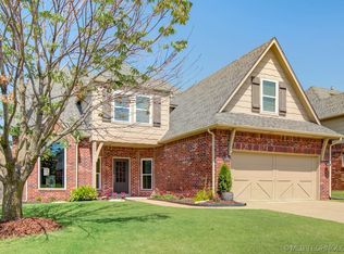 3904 W Vicksburg St, Broken Arrow, OK 74011