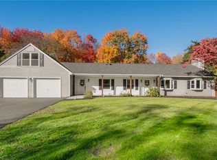 15 Fable Ln, Farmington, CT 06032