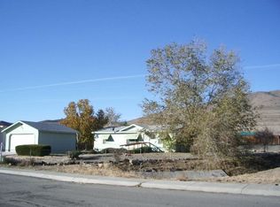 40 Jasper Ln, Dayton, NV 89403
