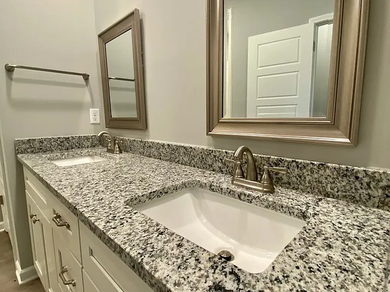 60 Anna Ln #60 — Photo 9
