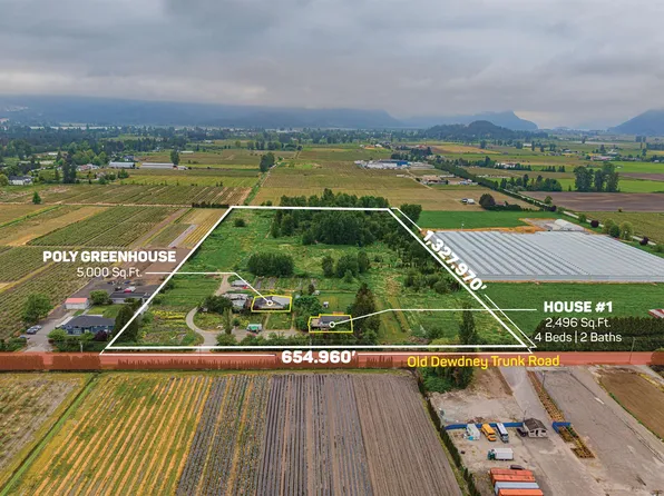 19449 Dewdney Trunk Rd, Pitt Meadows, BC V3Y 2S1