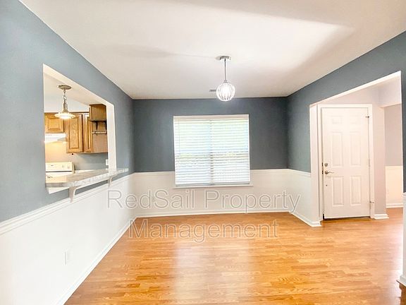 5th image of 41 Creekstone Dr