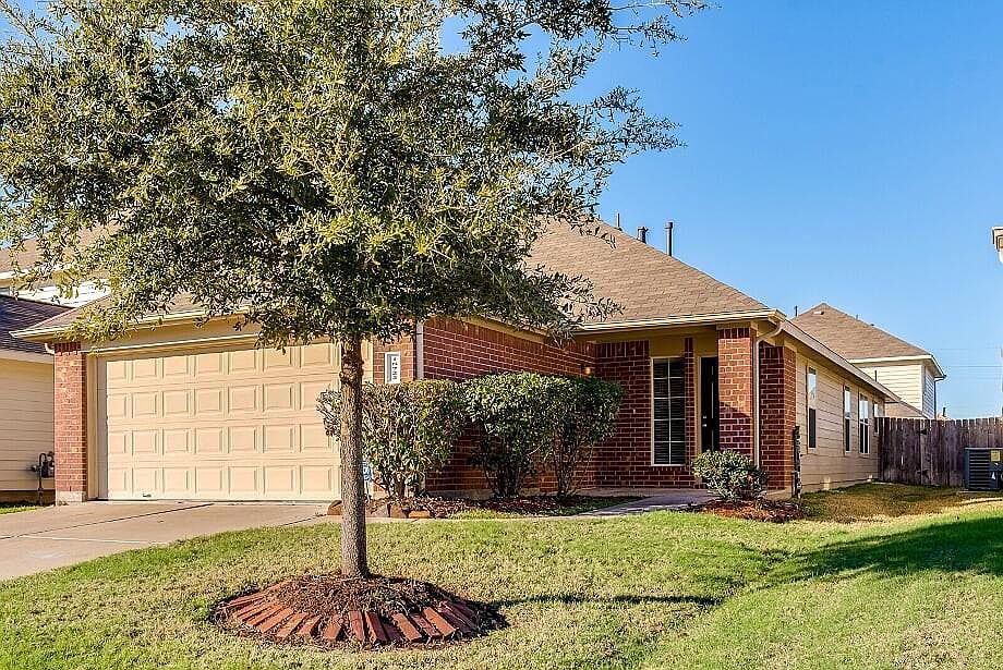 1st image of 18722 N Lyford Dr