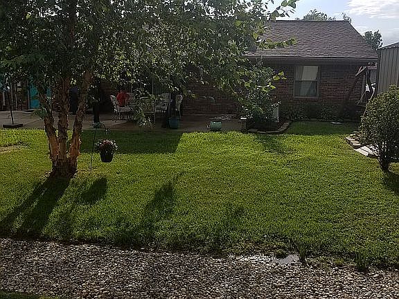 3rd image of 3221 Millstone Cir