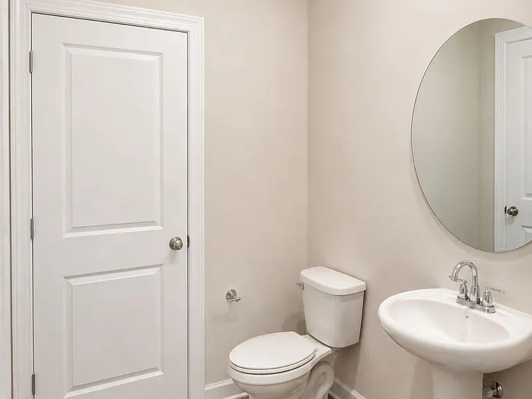 4419 Millennium Ave — Photo 9