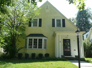 1018 E Oakside St, South Bend, IN