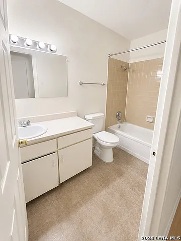 10819 Baltic Dr #4 — Photo 9