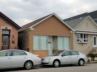 3612 S Wallace St, Chicago, IL 60609