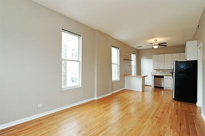 3rd image of 2215 N Campbell Ave #3R