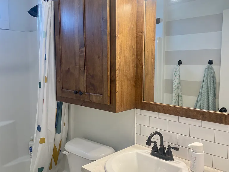 502 N 2420 E — Photo 7