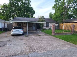 2825 Mohawk St, Houston, TX 77093