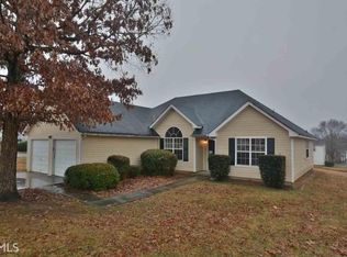 1093 Misty Meadows Cv, Hampton, GA 30228