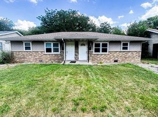 340-342 Tedmark Ave, Kankakee, IL 60901