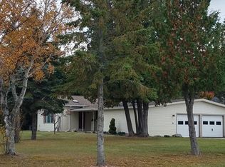 20 N Airport Rd, Saint Ignace, MI 49781