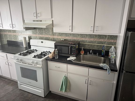 5th image of 532 Lefferts Ave APT 2F