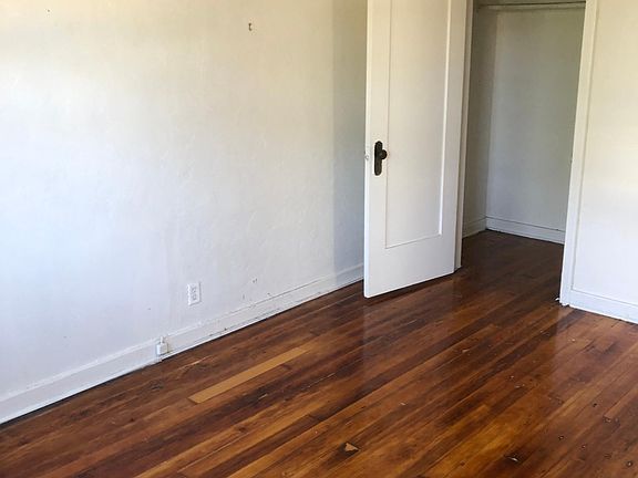 4th image of 859 N June St APT 204