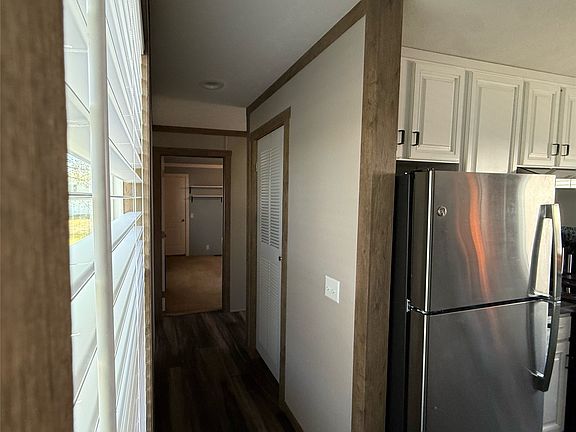 3rd image of 4937 Stuart Rd