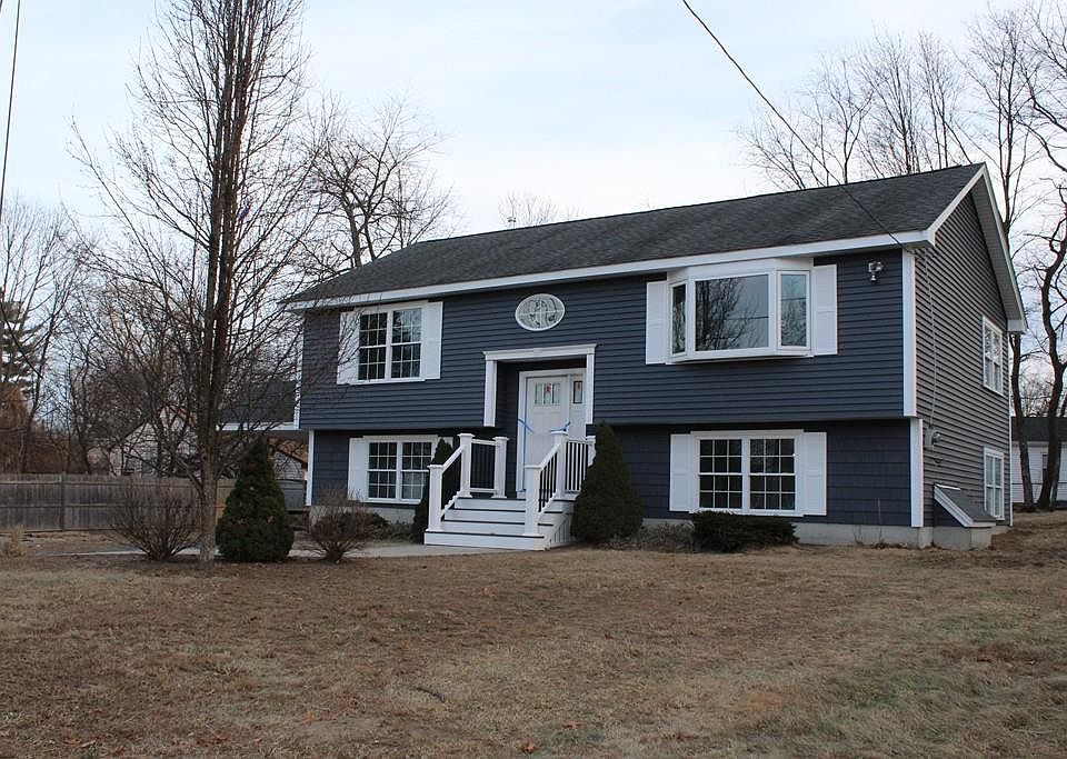 2nd image of 27 Chesterfield Ave