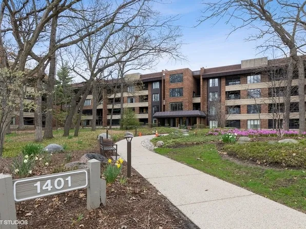 1401 Burr Oak Rd APT 102B, Hinsdale, IL 60521