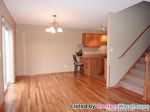 3rd image of 8763 Hastings Cir NE