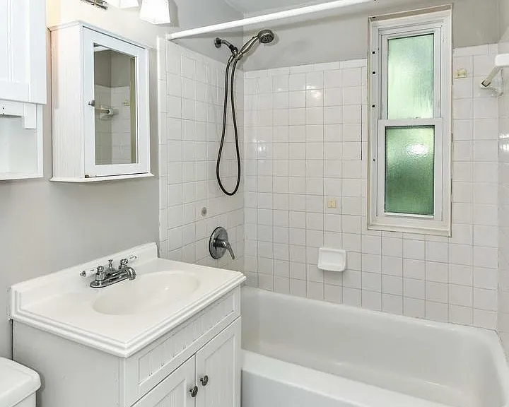 4358 N Pershing Dr #4 — Photo 4