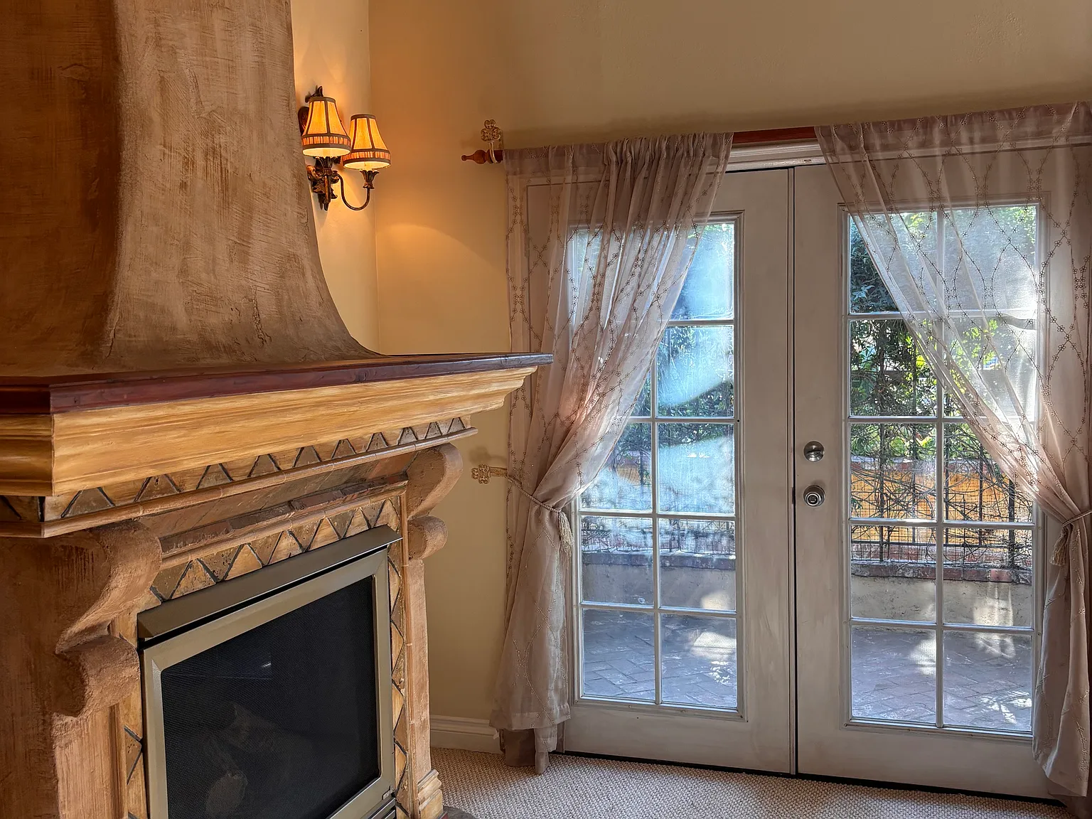 2 bed, 987 sqft, $2,600 — Photo 4