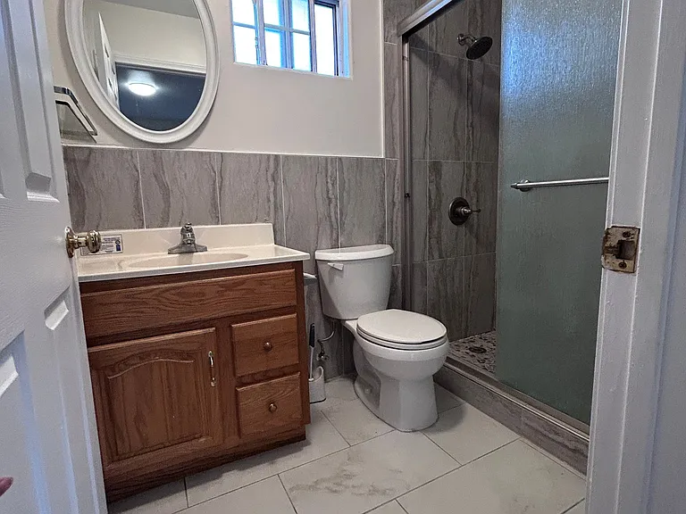 3749 N Charlotte Ave — Photo 7