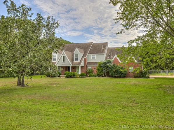 4704 W 88th St, Tulsa, OK 74132