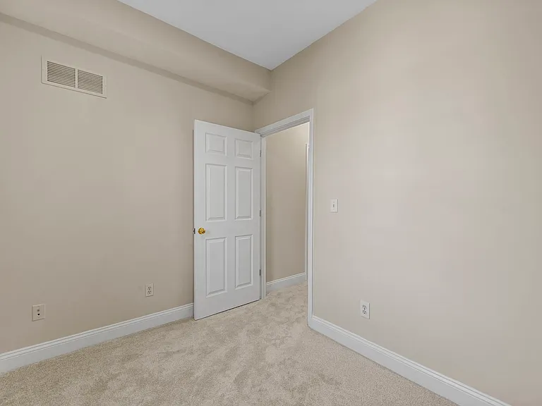 7472 Hazel Ave — Photo 34
